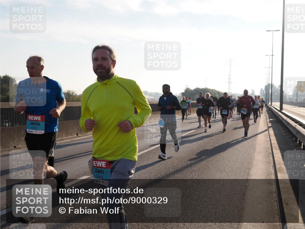 03.10.2025 - Köhlbrandbrückenlauf Fabian Wolf http://msf.ph/oto/9000329 03.10.2025 09:17:05 Position 3 1543, 3444 meine-sportfotos.de