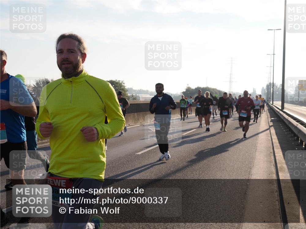 03.10.2025 - Köhlbrandbrückenlauf Fabian Wolf http://msf.ph/oto/9000337 03.10.2025 09:17:05 Position 3 3444 meine-sportfotos.de