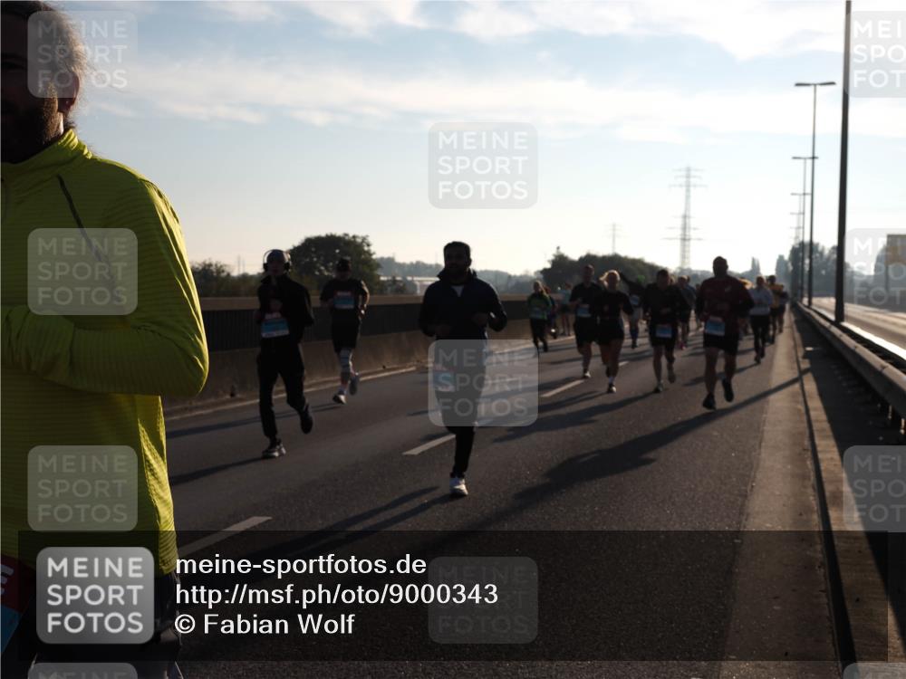 03.10.2025 - Köhlbrandbrückenlauf Fabian Wolf http://msf.ph/oto/9000343 03.10.2025 09:17:05 Position 3  meine-sportfotos.de