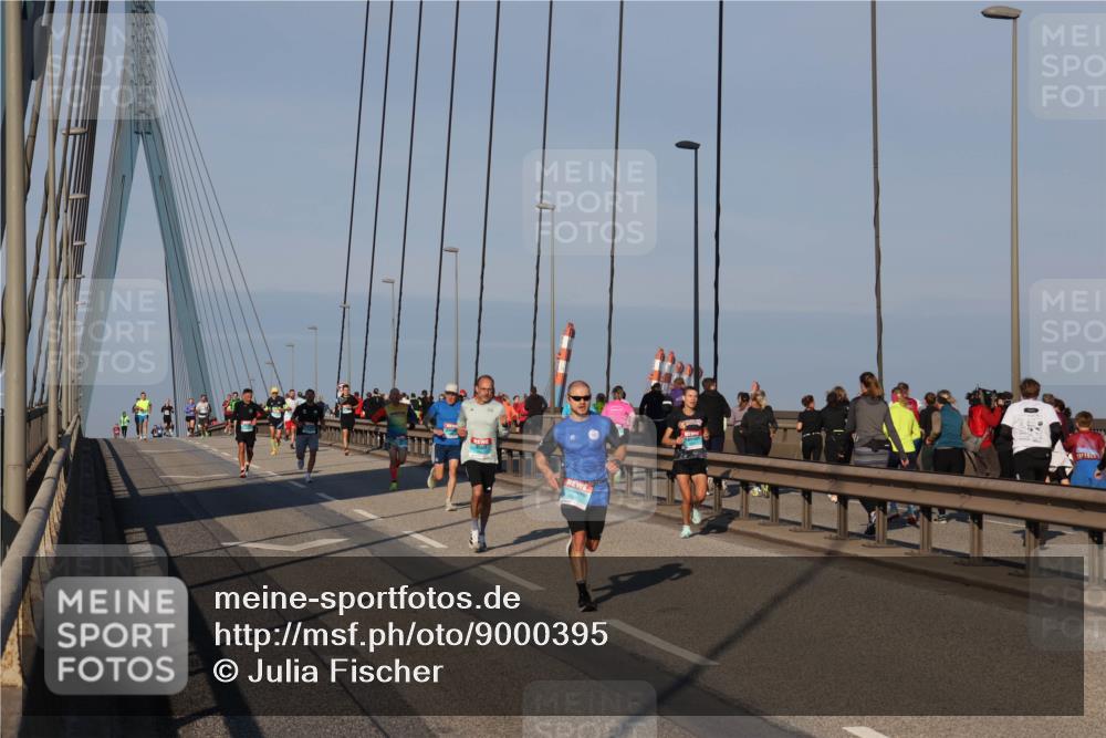 03.10.2025 - Köhlbrandbrückenlauf Julia Fischer http://msf.ph/oto/9000395 03.10.2025 09:34:51 Position 2  meine-sportfotos.de