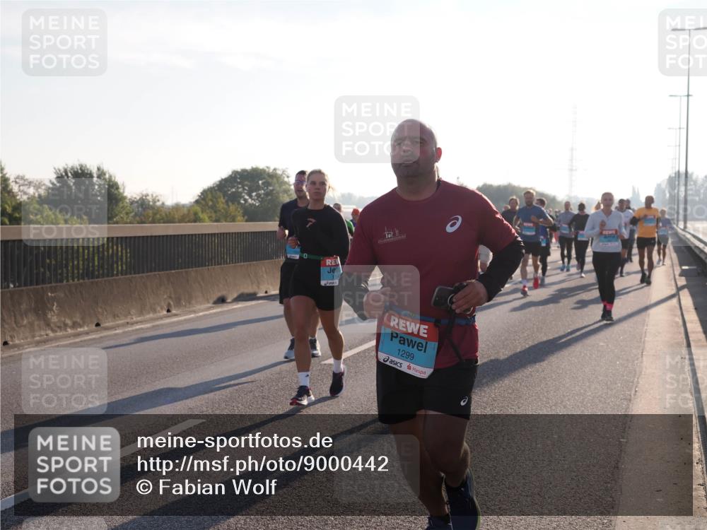 03.10.2025 - Köhlbrandbrückenlauf Fabian Wolf http://msf.ph/oto/9000442 03.10.2025 09:17:08 Position 3 1299 meine-sportfotos.de