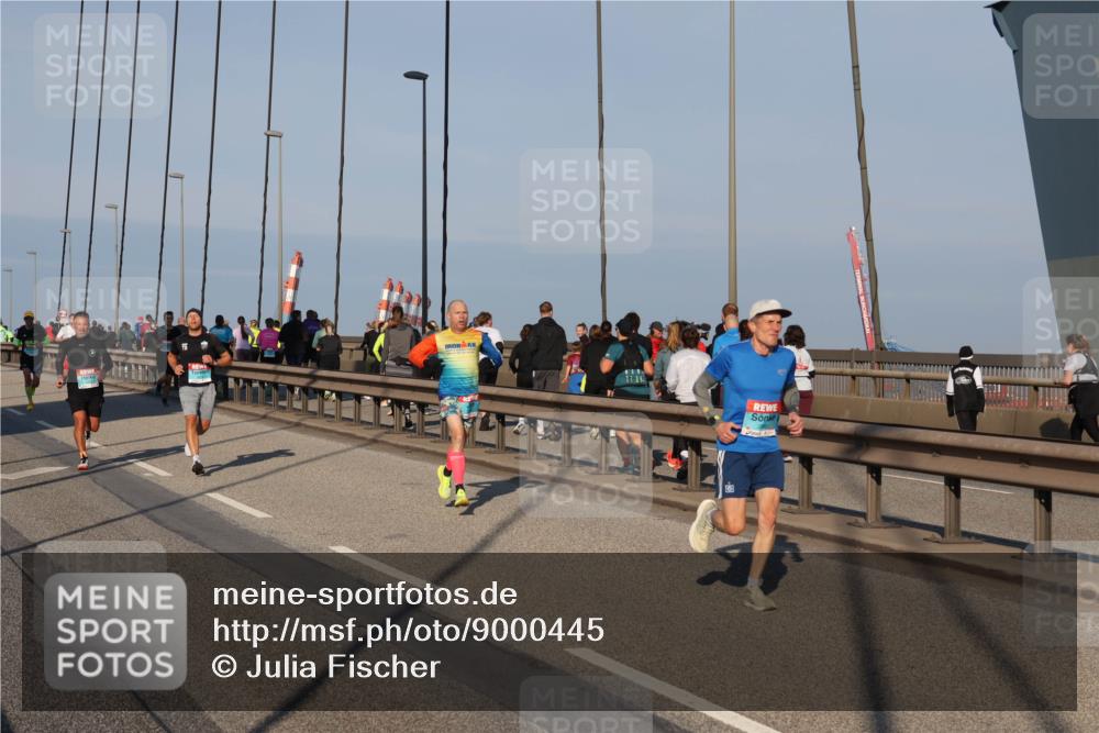03.10.2025 - Köhlbrandbrückenlauf Julia Fischer http://msf.ph/oto/9000445 03.10.2025 09:34:56 Position 2  meine-sportfotos.de