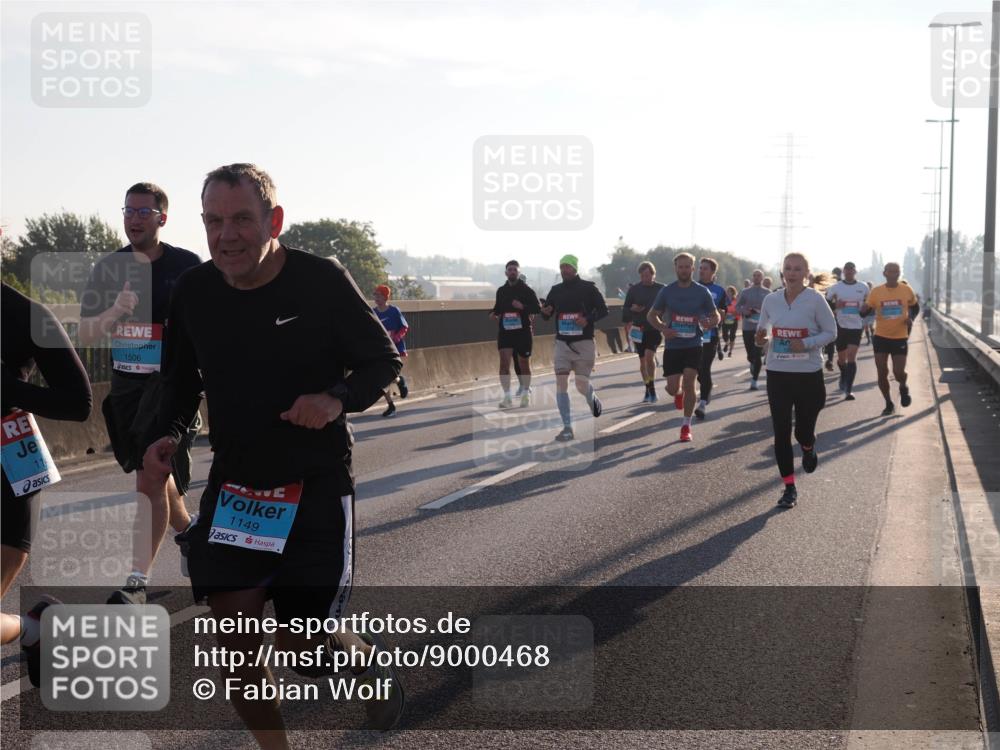 03.10.2025 - Köhlbrandbrückenlauf Fabian Wolf http://msf.ph/oto/9000468 03.10.2025 09:17:10 Position 3 11, 1506, 1149 meine-sportfotos.de