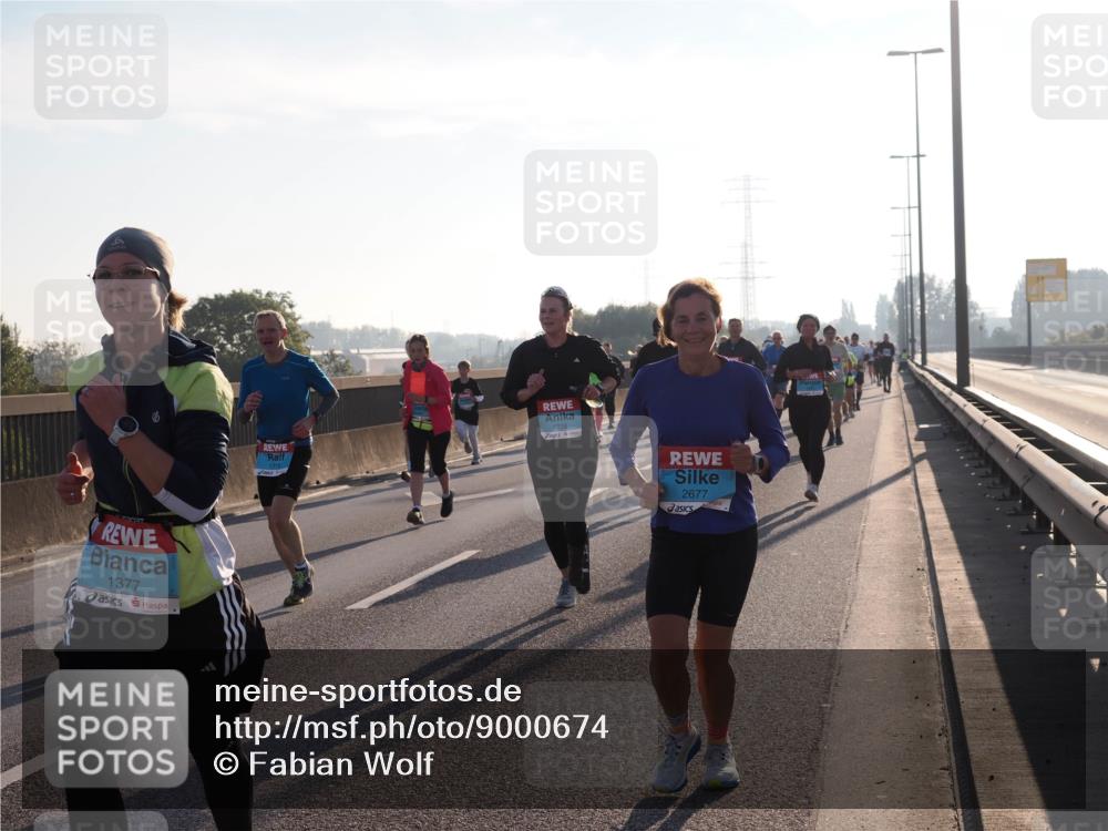 03.10.2025 - Köhlbrandbrückenlauf Fabian Wolf http://msf.ph/oto/9000674 03.10.2025 09:17:17 Position 3 1377, 1238, 2677 meine-sportfotos.de