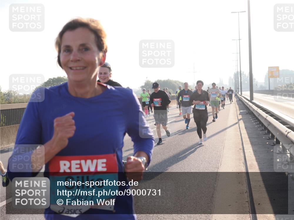 03.10.2025 - Köhlbrandbrückenlauf Fabian Wolf http://msf.ph/oto/9000731 03.10.2025 09:17:18 Position 3 2677 meine-sportfotos.de