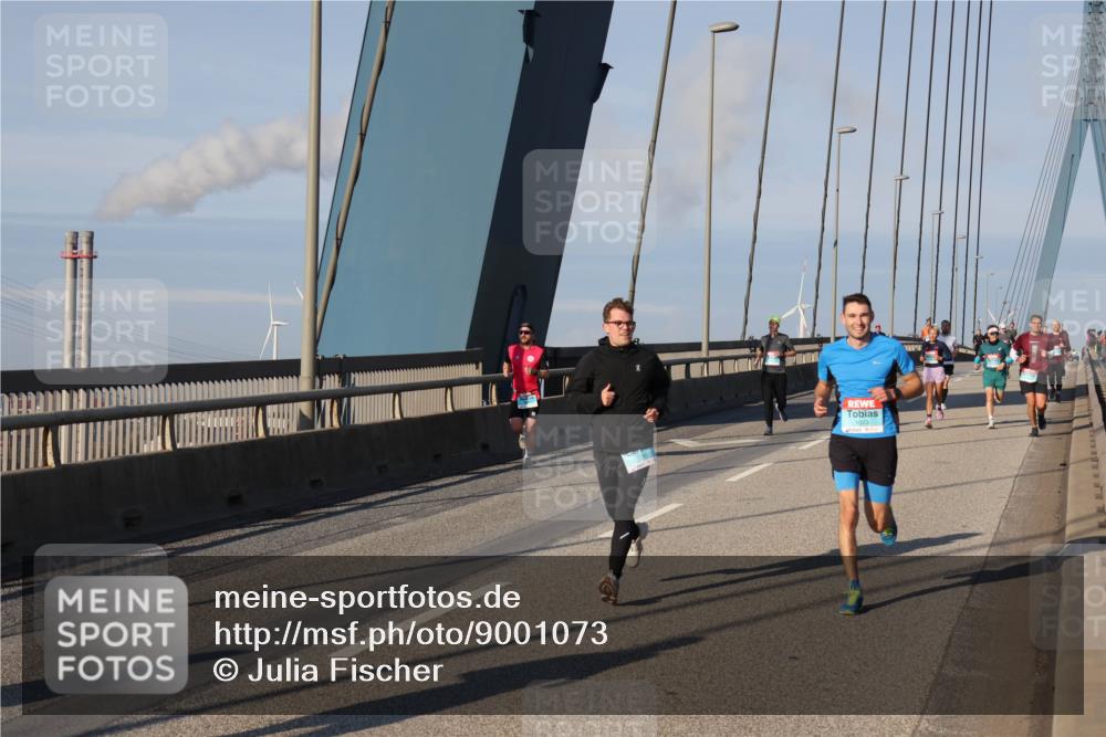 03.10.2025 - Köhlbrandbrückenlauf Julia Fischer http://msf.ph/oto/9001073 03.10.2025 09:37:23 Position 2 1023 meine-sportfotos.de