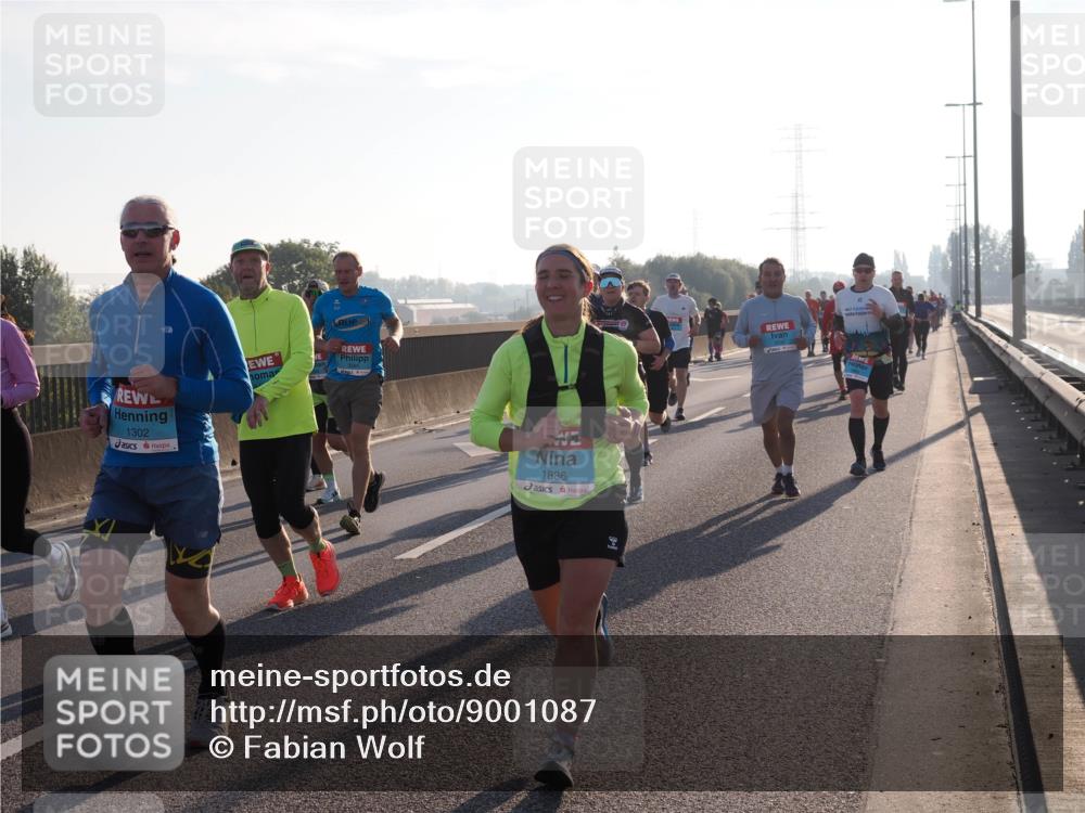03.10.2025 - Köhlbrandbrückenlauf Fabian Wolf http://msf.ph/oto/9001087 03.10.2025 09:17:25 Position 3 1302, 1836 meine-sportfotos.de
