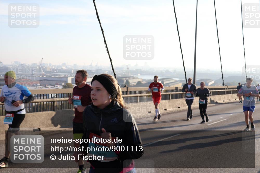 03.10.2025 - Köhlbrandbrückenlauf Julia Fischer http://msf.ph/oto/9001113 03.10.2025 09:23:10 Position 1 41, 1116, 1449 meine-sportfotos.de