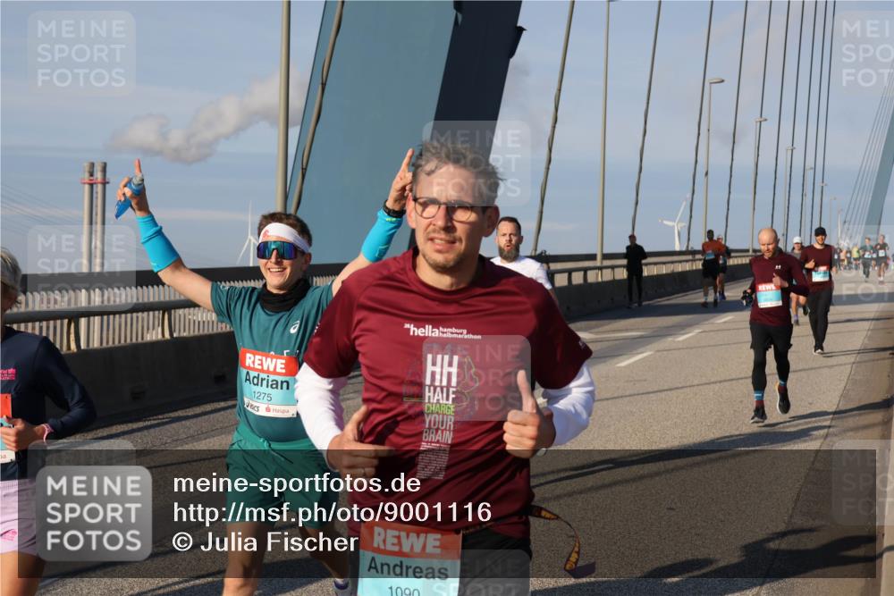 03.10.2025 - Köhlbrandbrückenlauf Julia Fischer http://msf.ph/oto/9001116 03.10.2025 09:37:30 Position 2 1275, 1090 meine-sportfotos.de