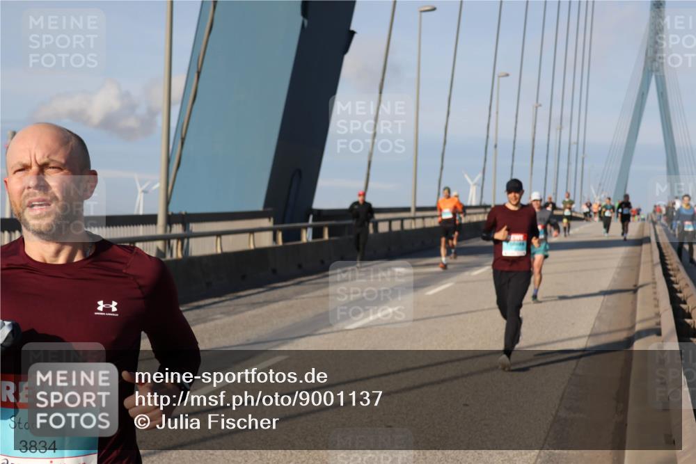 03.10.2025 - Köhlbrandbrückenlauf Julia Fischer http://msf.ph/oto/9001137 03.10.2025 09:37:34 Position 2 3834 meine-sportfotos.de
