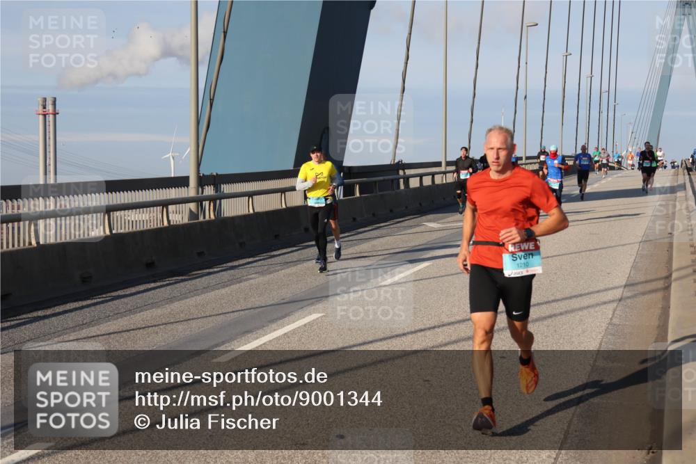03.10.2025 - Köhlbrandbrückenlauf Julia Fischer http://msf.ph/oto/9001344 03.10.2025 09:38:15 Position 2 1210 meine-sportfotos.de