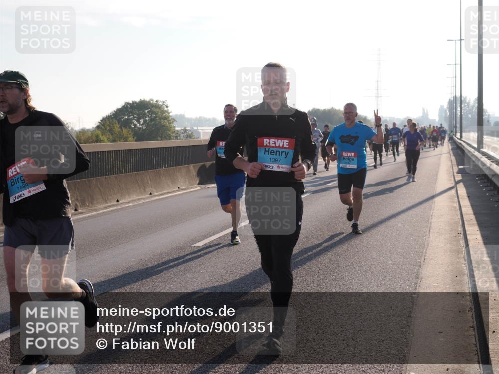 03.10.2025 - Köhlbrandbrückenlauf Fabian Wolf http://msf.ph/oto/9001351 03.10.2025 09:17:32 Position 3 1489, 1397, 1642 meine-sportfotos.de