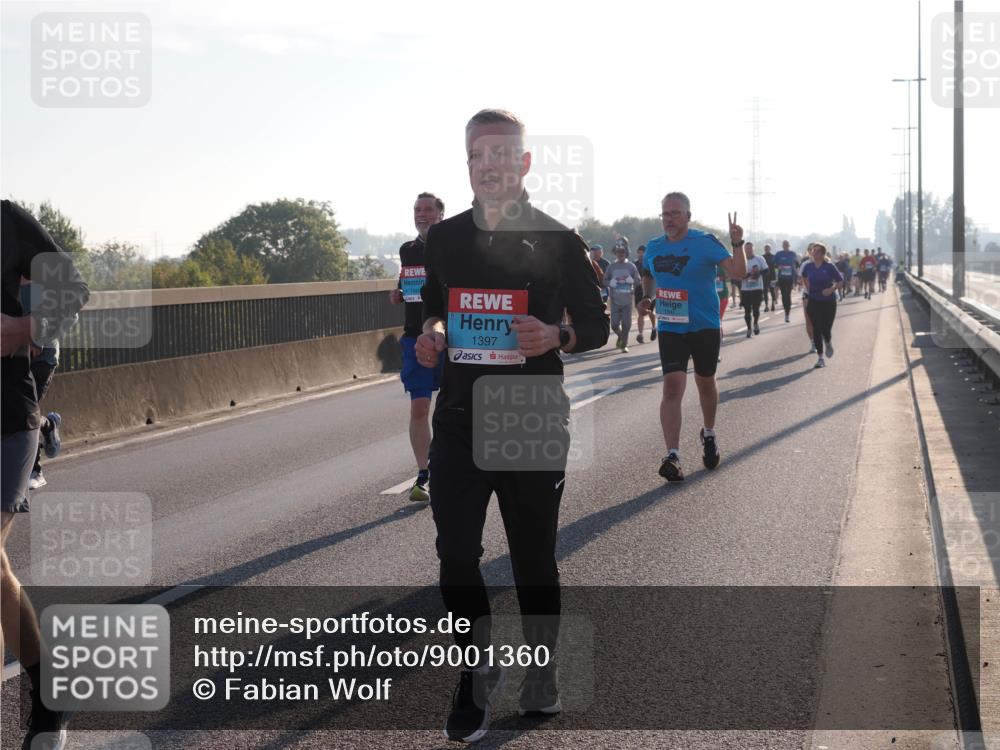 03.10.2025 - Köhlbrandbrückenlauf Fabian Wolf http://msf.ph/oto/9001360 03.10.2025 09:17:32 Position 3 1397 meine-sportfotos.de