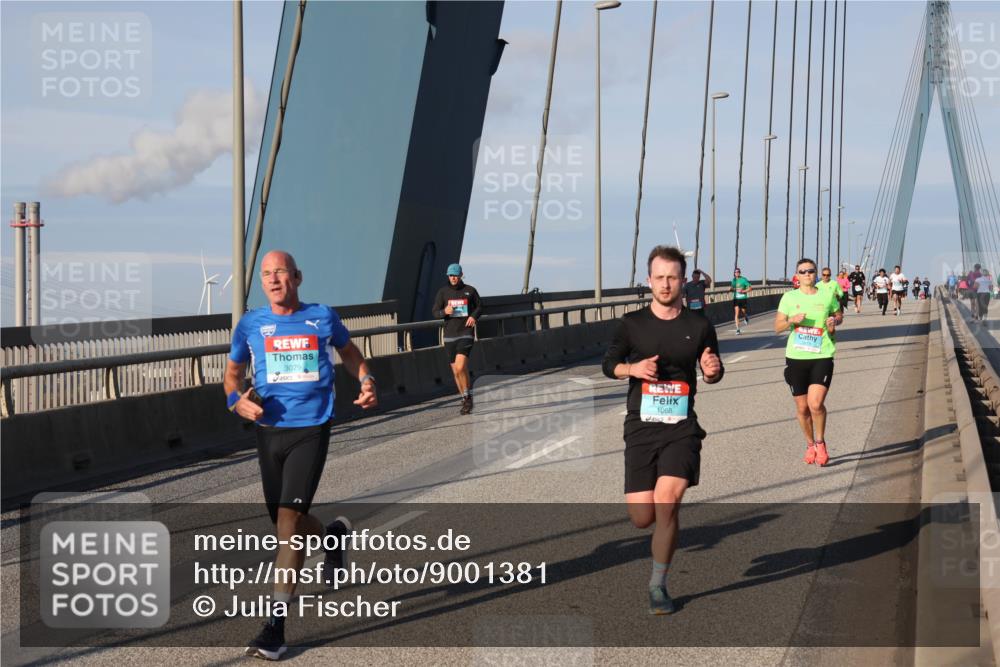 03.10.2025 - Köhlbrandbrückenlauf Julia Fischer http://msf.ph/oto/9001381 03.10.2025 09:38:25 Position 2 3079, 1068 meine-sportfotos.de