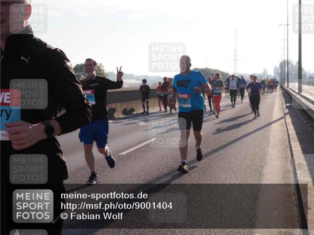 03.10.2025 - Köhlbrandbrückenlauf Fabian Wolf http://msf.ph/oto/9001404 03.10.2025 09:17:33 Position 3  meine-sportfotos.de