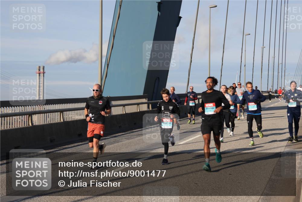 03.10.2025 - Köhlbrandbrückenlauf Julia Fischer http://msf.ph/oto/9001477 03.10.2025 09:39:00 Position 2 1550, 250 meine-sportfotos.de