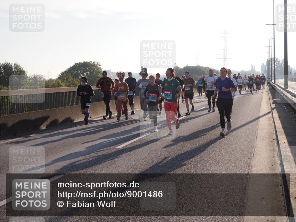 03.10.2025 - Köhlbrandbrückenlauf Fabian Wolf http://msf.ph/oto/9001486 03.10.2025 09:17:36 Position 3  meine-sportfotos.de