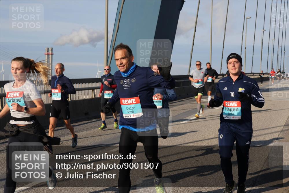 03.10.2025 - Köhlbrandbrückenlauf Julia Fischer http://msf.ph/oto/9001507 03.10.2025 09:39:03 Position 2 1102, 50, 3836, 10, 10, 3243 meine-sportfotos.de