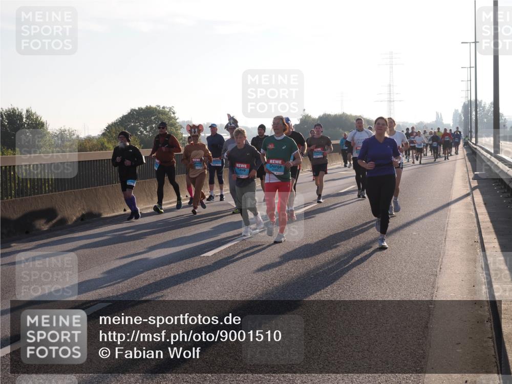 03.10.2025 - Köhlbrandbrückenlauf Fabian Wolf http://msf.ph/oto/9001510 03.10.2025 09:17:36 Position 3  meine-sportfotos.de