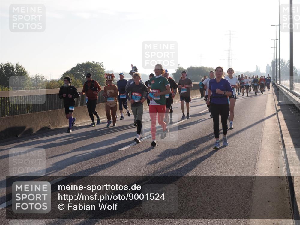 03.10.2025 - Köhlbrandbrückenlauf Fabian Wolf http://msf.ph/oto/9001524 03.10.2025 09:17:36 Position 3  meine-sportfotos.de