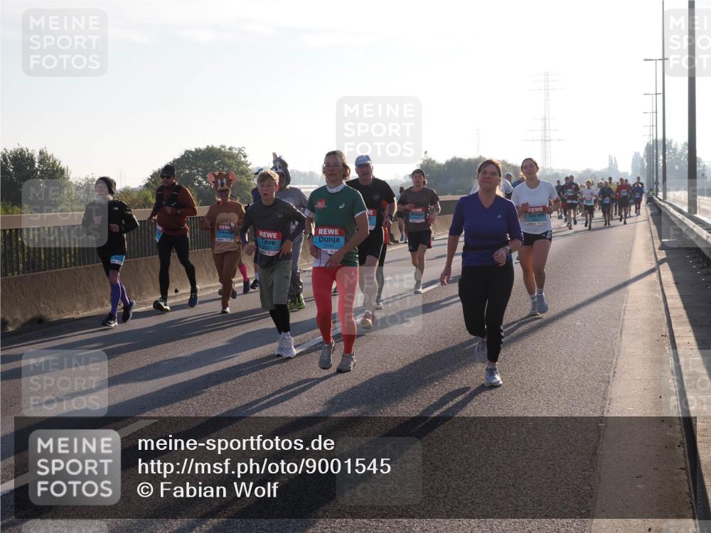 03.10.2025 - Köhlbrandbrückenlauf Fabian Wolf http://msf.ph/oto/9001545 03.10.2025 09:17:37 Position 3 3709 meine-sportfotos.de