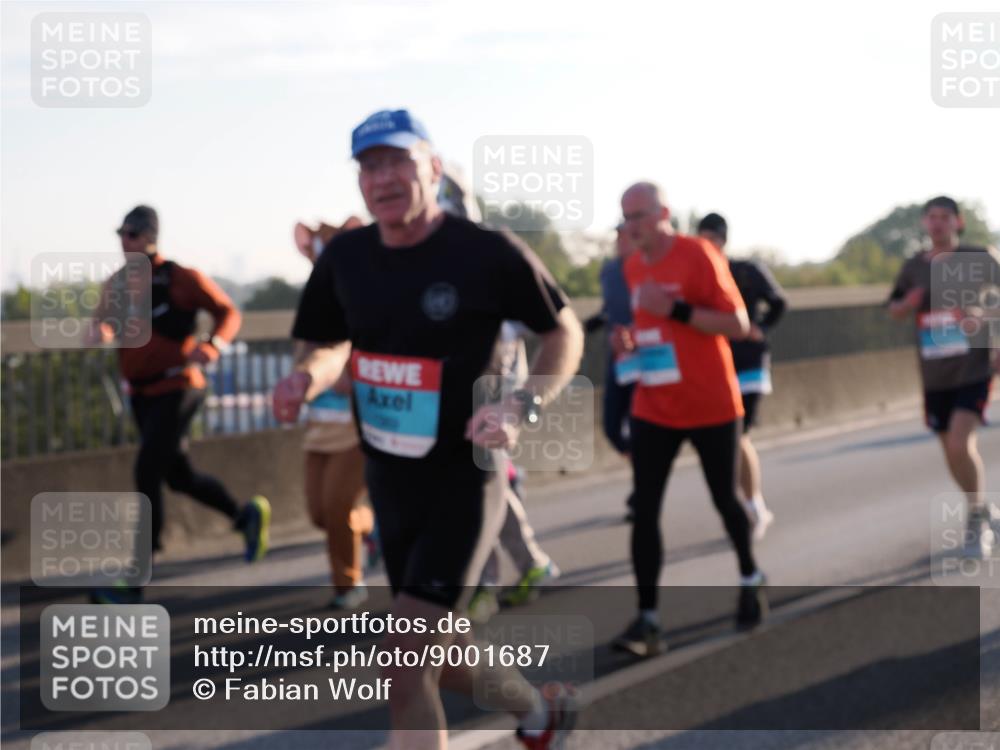 03.10.2025 - Köhlbrandbrückenlauf Fabian Wolf http://msf.ph/oto/9001687 03.10.2025 09:17:40 Position 3  meine-sportfotos.de