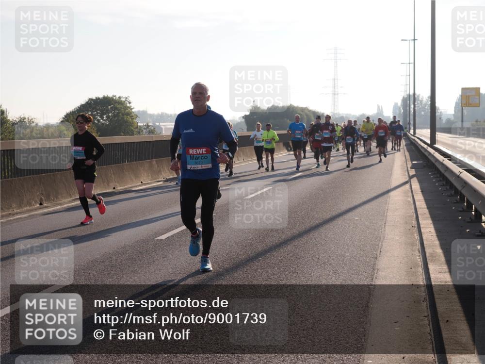 03.10.2025 - Köhlbrandbrückenlauf Fabian Wolf http://msf.ph/oto/9001739 03.10.2025 09:17:42 Position 3 3679 meine-sportfotos.de