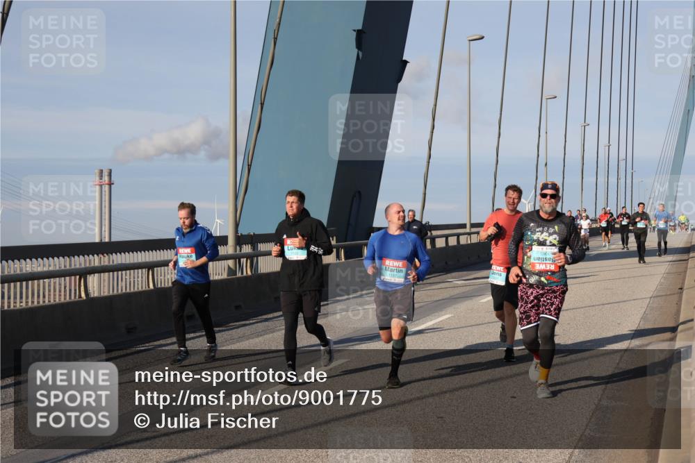 03.10.2025 - Köhlbrandbrückenlauf Julia Fischer http://msf.ph/oto/9001775 03.10.2025 09:39:46 Position 2 1157, 901 meine-sportfotos.de