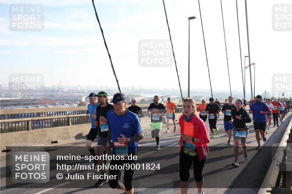 03.10.2025 - Köhlbrandbrückenlauf Julia Fischer http://msf.ph/oto/9001824 03.10.2025 09:25:34 Position 1 3261, 197 meine-sportfotos.de