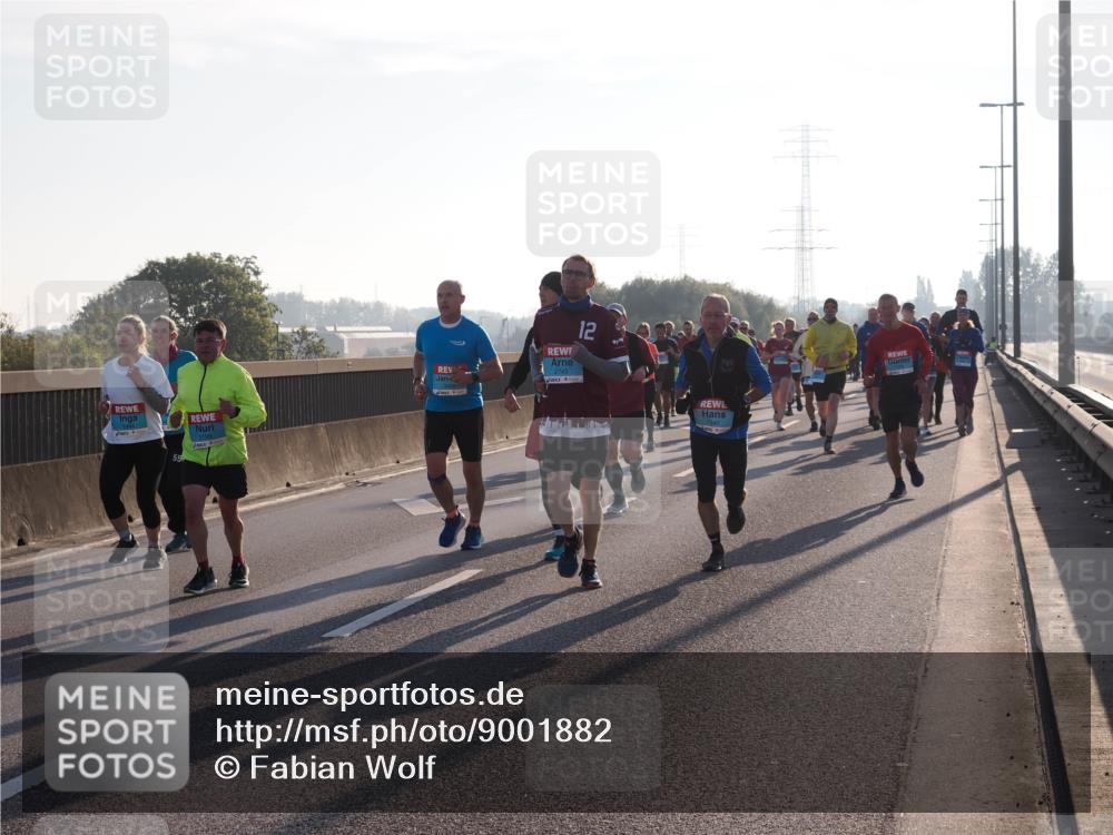 03.10.2025 - Köhlbrandbrückenlauf Fabian Wolf http://msf.ph/oto/9001882 03.10.2025 09:17:46 Position 3 55, 12, 2743 meine-sportfotos.de