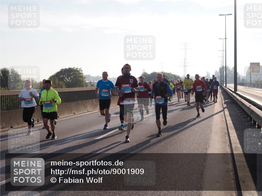 03.10.2025 - Köhlbrandbrückenlauf Fabian Wolf http://msf.ph/oto/9001909 03.10.2025 09:17:47 Position 3 2743, 12 meine-sportfotos.de