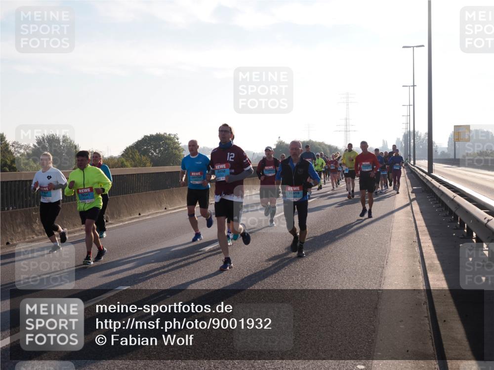 03.10.2025 - Köhlbrandbrückenlauf Fabian Wolf http://msf.ph/oto/9001932 03.10.2025 09:17:47 Position 3 2743, 12 meine-sportfotos.de