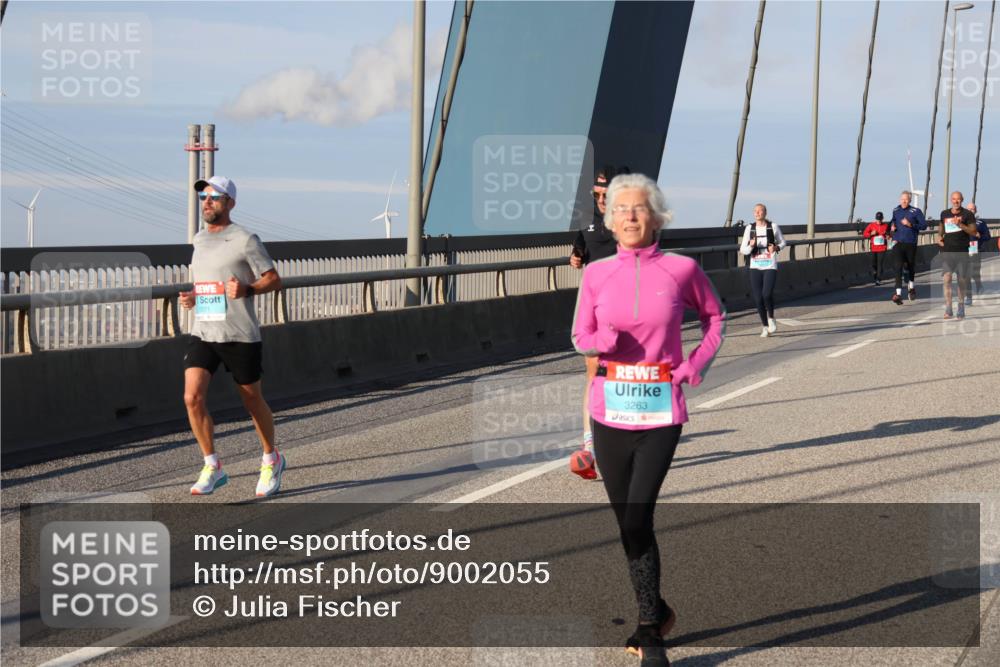 03.10.2025 - Köhlbrandbrückenlauf Julia Fischer http://msf.ph/oto/9002055 03.10.2025 09:40:41 Position 2 1071, 3263 meine-sportfotos.de