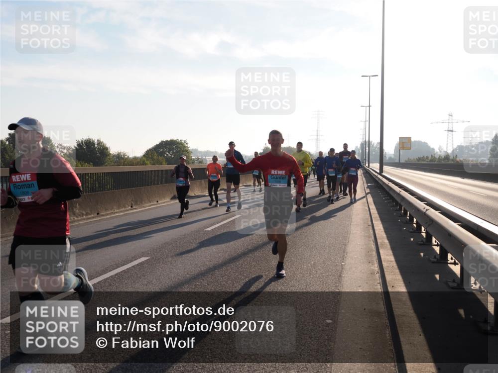 03.10.2025 - Köhlbrandbrückenlauf Fabian Wolf http://msf.ph/oto/9002076 03.10.2025 09:17:50 Position 3 1808 meine-sportfotos.de