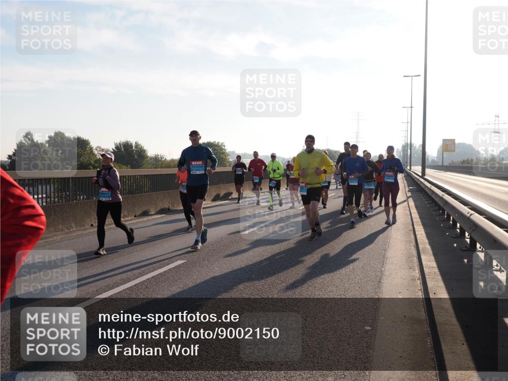 03.10.2025 - Köhlbrandbrückenlauf Fabian Wolf http://msf.ph/oto/9002150 03.10.2025 09:17:52 Position 3  meine-sportfotos.de