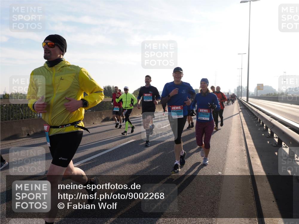 03.10.2025 - Köhlbrandbrückenlauf Fabian Wolf http://msf.ph/oto/9002268 03.10.2025 09:17:55 Position 3 3261, 3492 meine-sportfotos.de