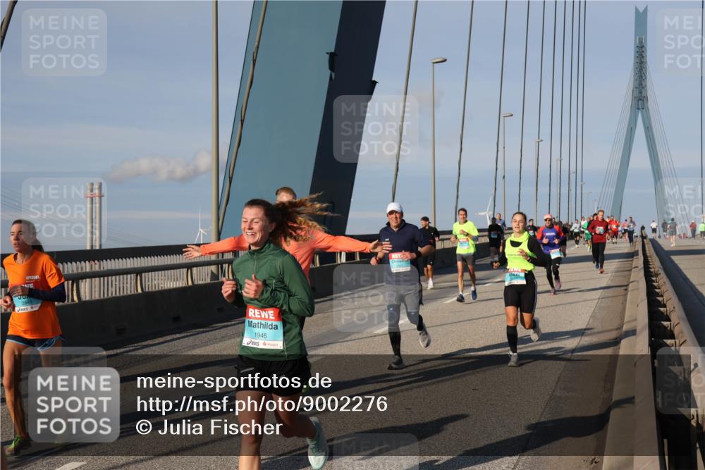 03.10.2025 - Köhlbrandbrückenlauf Julia Fischer http://msf.ph/oto/9002276 03.10.2025 09:41:19 Position 2 2849, 1946 meine-sportfotos.de