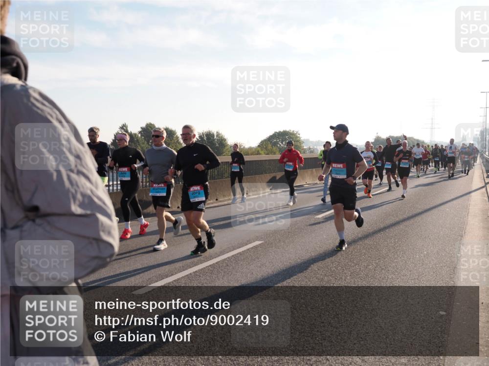 03.10.2025 - Köhlbrandbrückenlauf Fabian Wolf http://msf.ph/oto/9002419 03.10.2025 09:17:58 Position 3  meine-sportfotos.de
