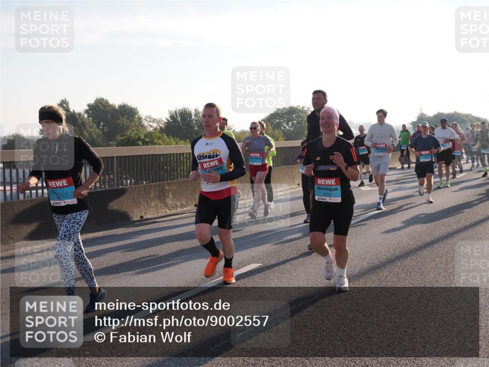03.10.2025 - Köhlbrandbrückenlauf Fabian Wolf http://msf.ph/oto/9002557 03.10.2025 09:18:01 Position 3 3811, 2022, 1272 meine-sportfotos.de