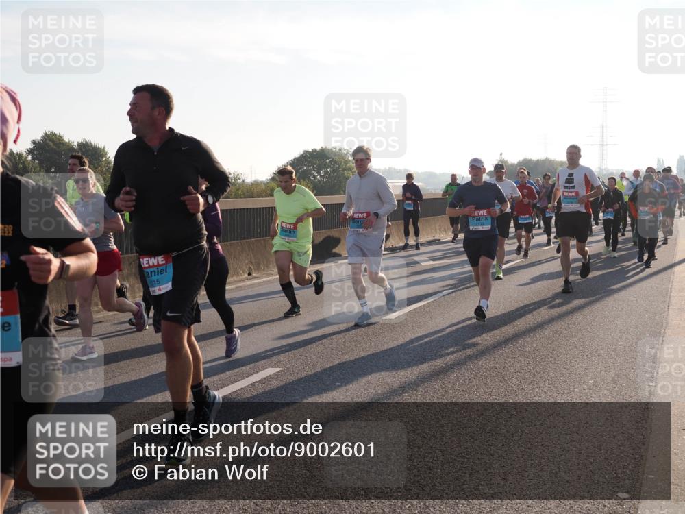 03.10.2025 - Köhlbrandbrückenlauf Fabian Wolf http://msf.ph/oto/9002601 03.10.2025 09:18:02 Position 3 1015 meine-sportfotos.de