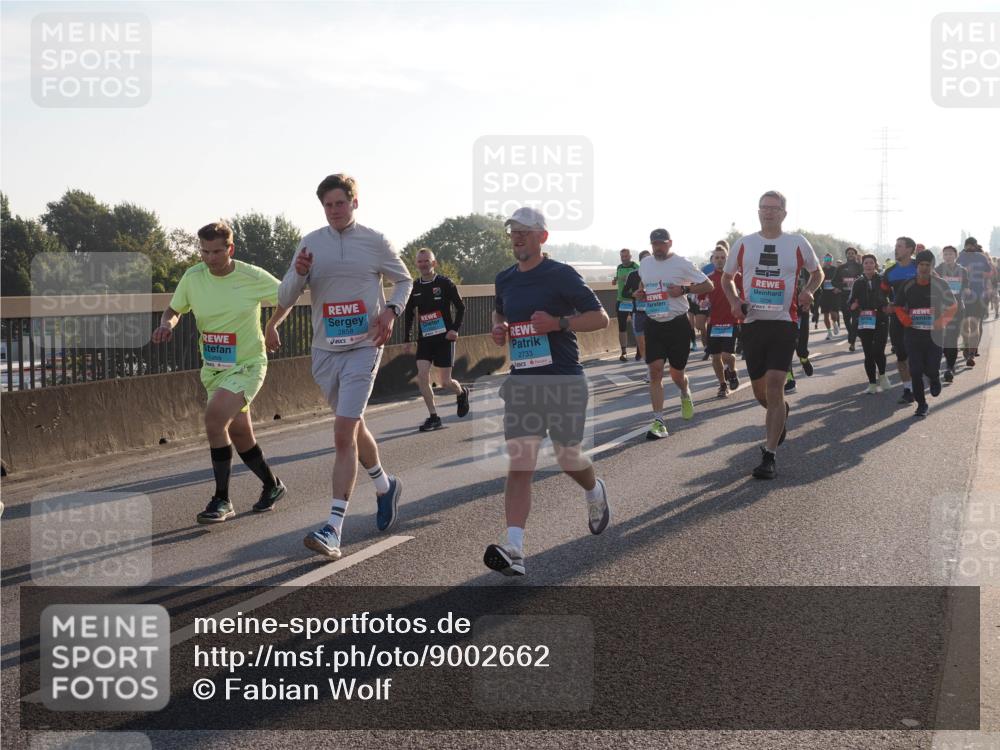 03.10.2025 - Köhlbrandbrückenlauf Fabian Wolf http://msf.ph/oto/9002662 03.10.2025 09:18:03 Position 3 2858, 2733 meine-sportfotos.de