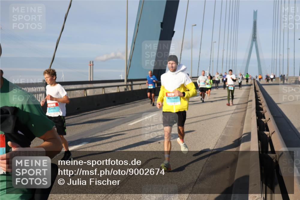 03.10.2025 - Köhlbrandbrückenlauf Julia Fischer http://msf.ph/oto/9002674 03.10.2025 09:42:41 Position 2 1702 meine-sportfotos.de