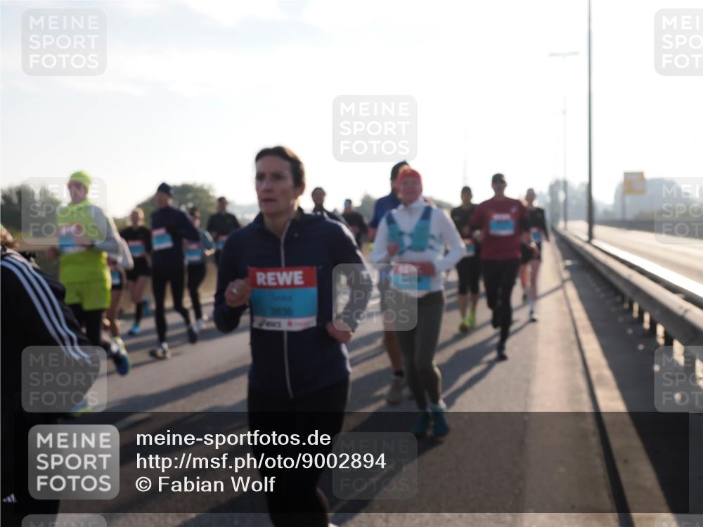 03.10.2025 - Köhlbrandbrückenlauf Fabian Wolf http://msf.ph/oto/9002894 03.10.2025 09:18:08 Position 3  meine-sportfotos.de