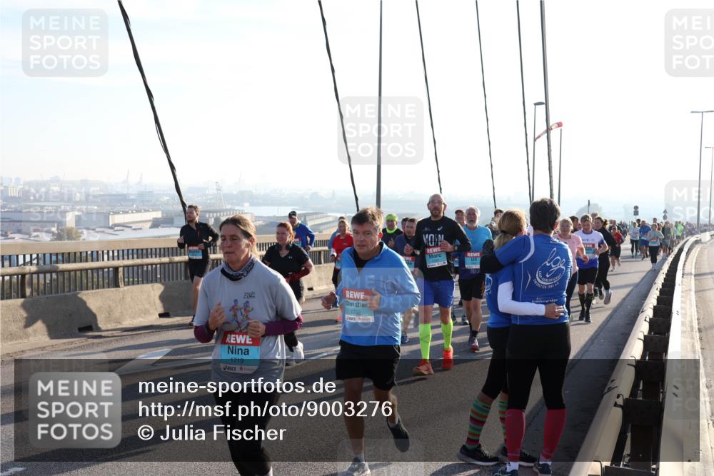 03.10.2025 - Köhlbrandbrückenlauf Julia Fischer http://msf.ph/oto/9003276 03.10.2025 09:29:18 Position 1 1752, 1719 meine-sportfotos.de