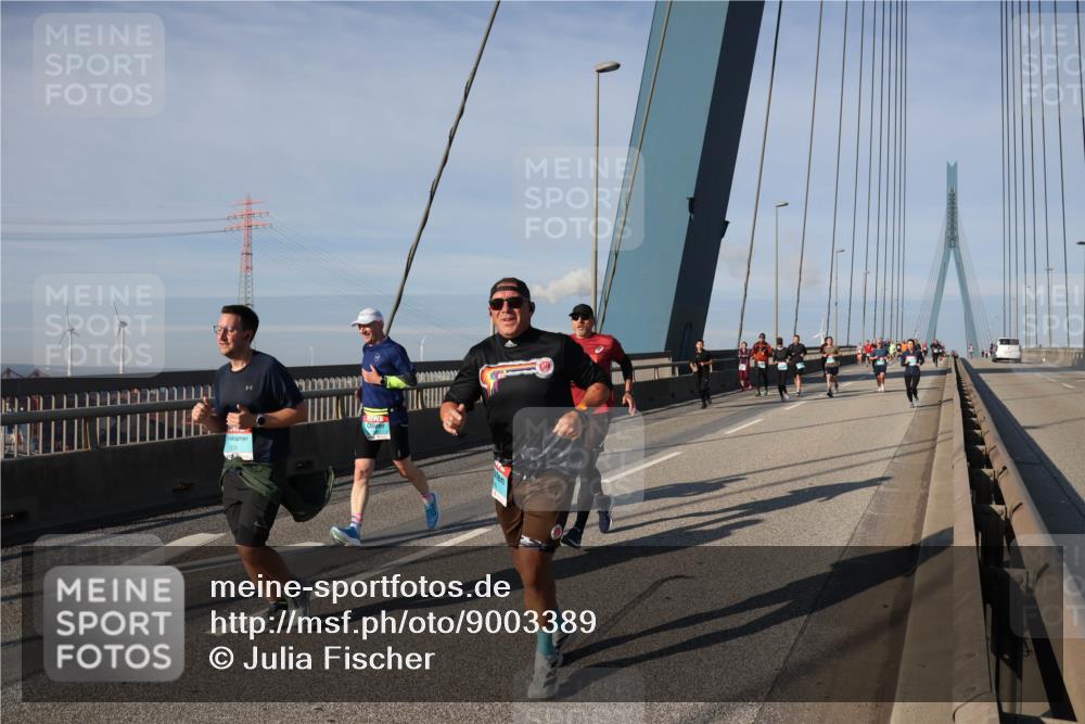 03.10.2025 - Köhlbrandbrückenlauf Julia Fischer http://msf.ph/oto/9003389 03.10.2025 09:45:38 Position 2  meine-sportfotos.de