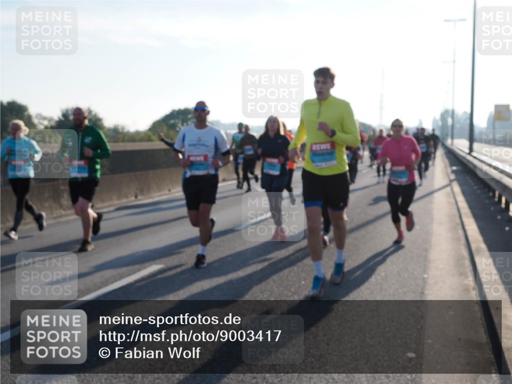03.10.2025 - Köhlbrandbrückenlauf Fabian Wolf http://msf.ph/oto/9003417 03.10.2025 09:18:19 Position 3  meine-sportfotos.de
