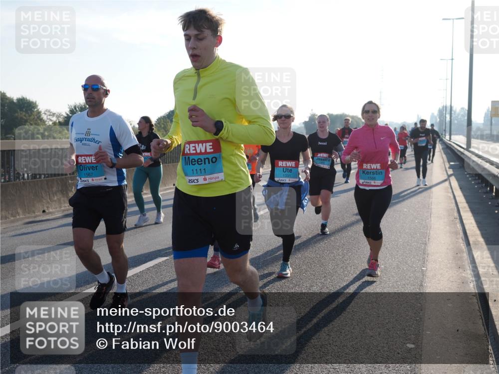 03.10.2025 - Köhlbrandbrückenlauf Fabian Wolf http://msf.ph/oto/9003464 03.10.2025 09:18:20 Position 3 1567, 1111, 1331, 1566 meine-sportfotos.de