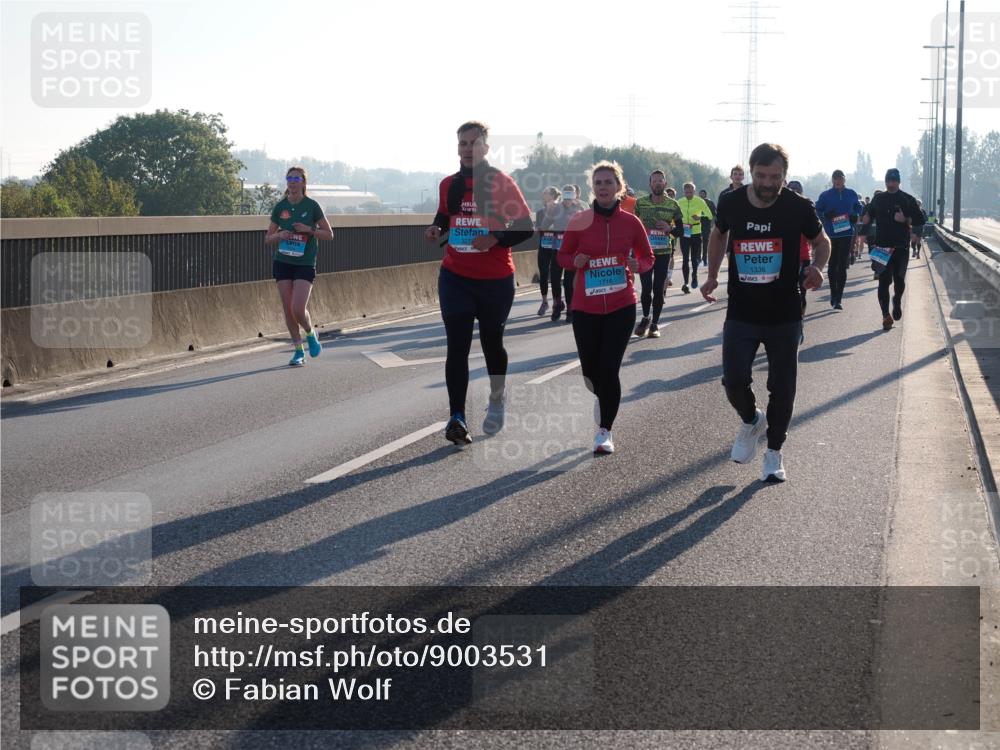03.10.2025 - Köhlbrandbrückenlauf Fabian Wolf http://msf.ph/oto/9003531 03.10.2025 09:18:22 Position 3 1716, 1336 meine-sportfotos.de