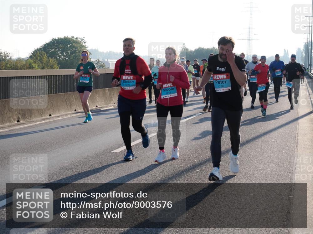 03.10.2025 - Köhlbrandbrückenlauf Fabian Wolf http://msf.ph/oto/9003576 03.10.2025 09:18:23 Position 3 3272, 1716, 1336 meine-sportfotos.de