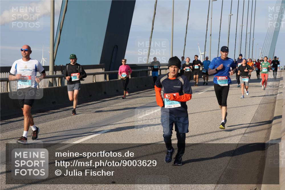 03.10.2025 - Köhlbrandbrückenlauf Julia Fischer http://msf.ph/oto/9003629 03.10.2025 09:46:22 Position 2 1567, 2805, 3261 meine-sportfotos.de